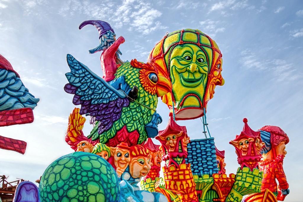 carnival graveyard carnaval hdr urbex carnavalsoptocht corso trash verlaten abandoned lost places